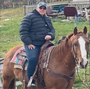 Meet your Posher, Glenda